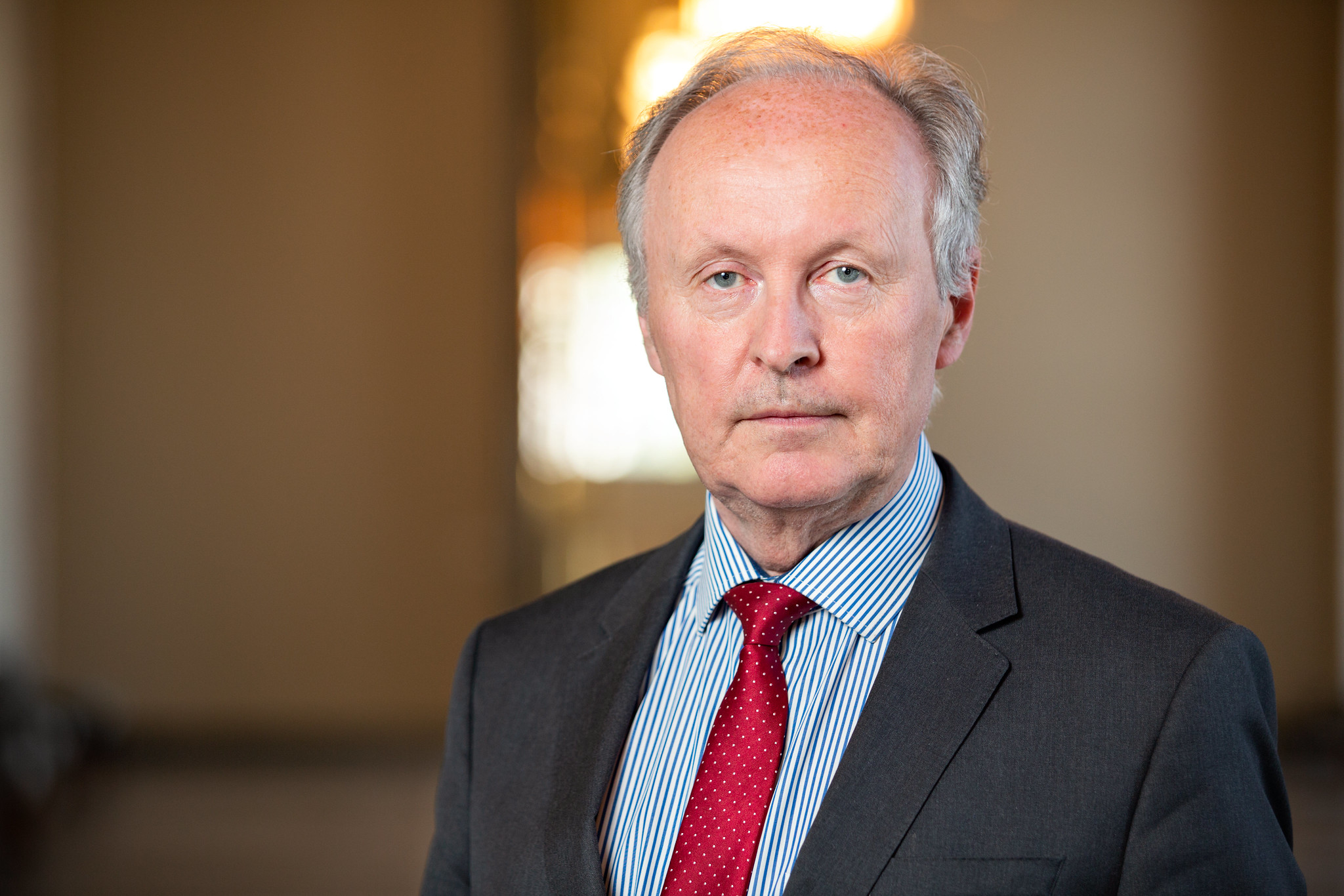 Sote-valiokunnan opposition edustajat: Hallituksen esitys vaarantaa kätilöiden saatavuuden